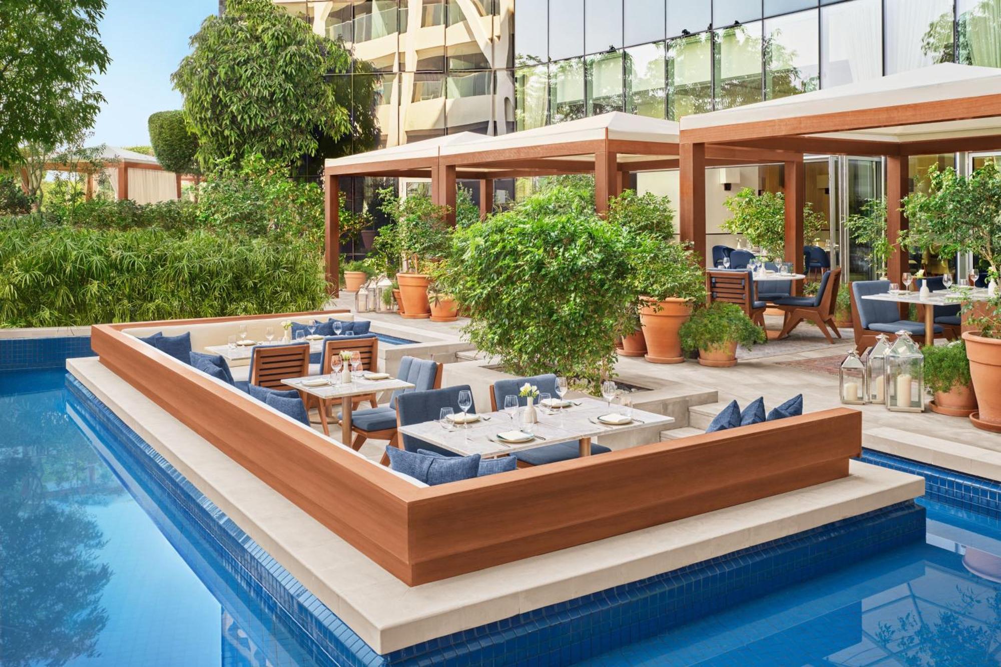 The Abu Dhabi Edition Exterior foto The Pool at the Westin Athens